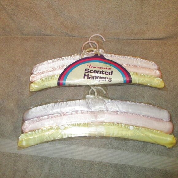 Vtg Satin Padded Hangers Princess Boudoir Yellow Pink Purple Set Of 6 MCM 90s - Picture 1 of 7